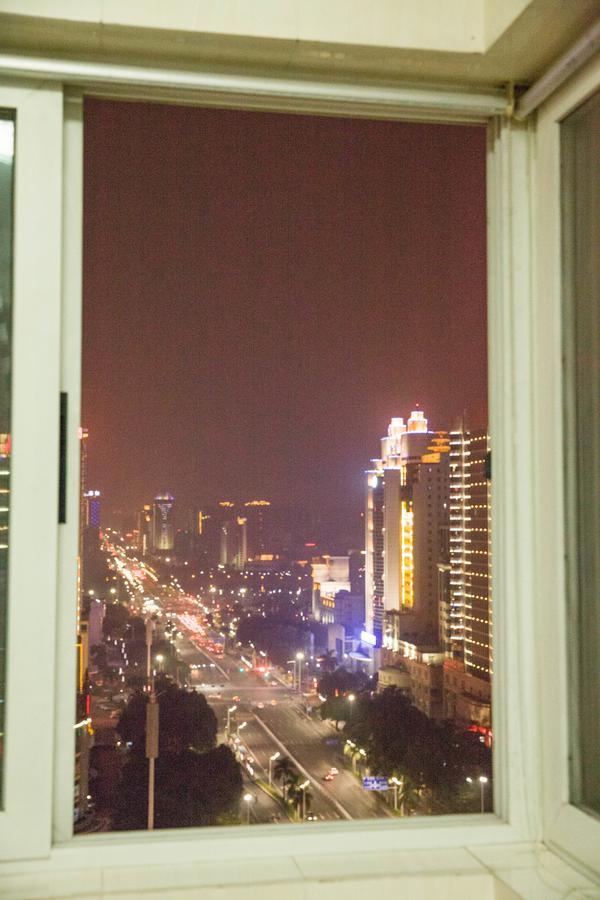 South Face Hostel Jinhu Branch Наньнин Экстерьер фото